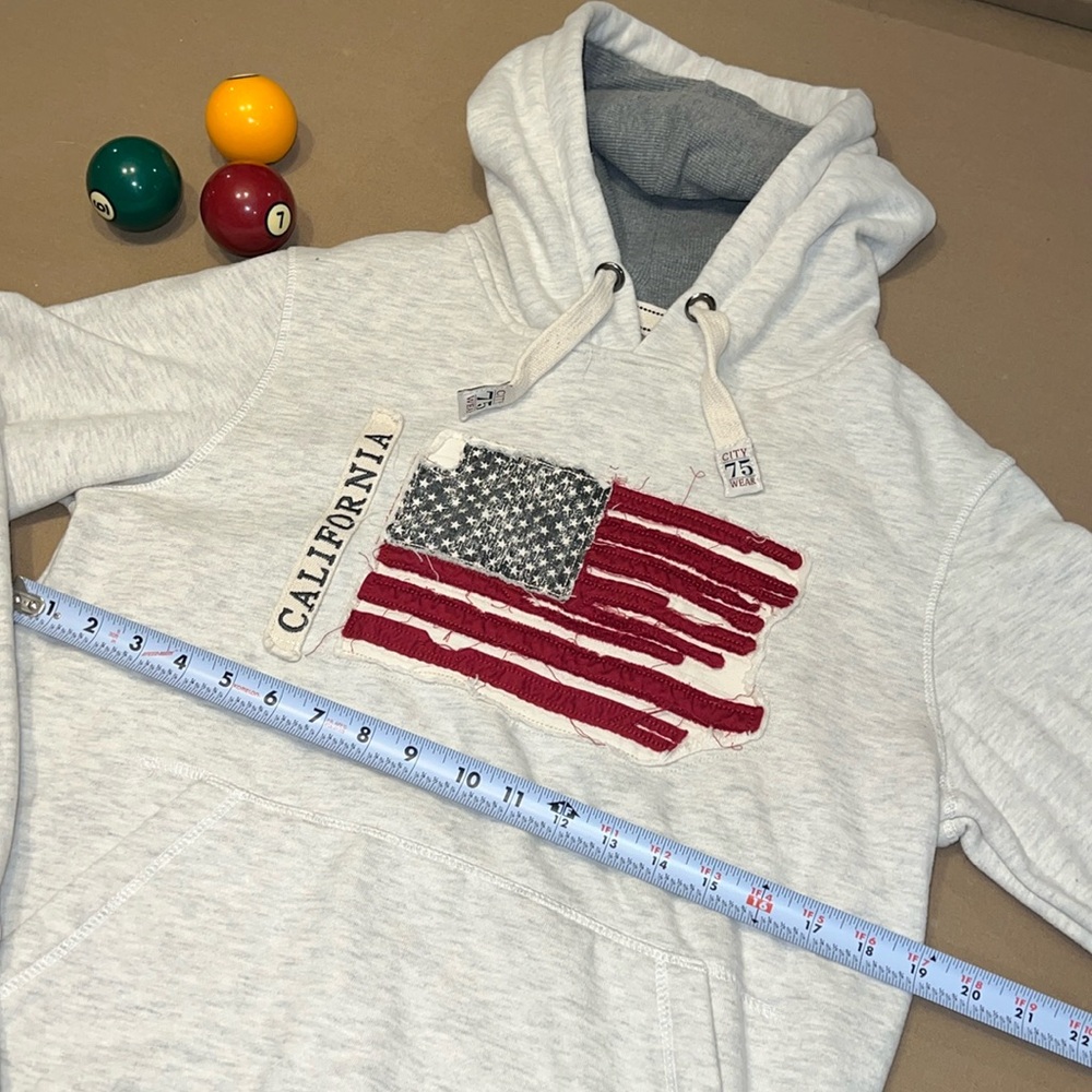 California City Wear Hoodie 🫒
